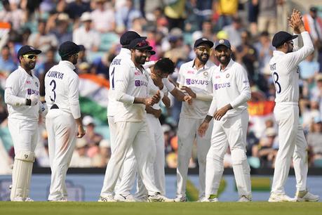 India tastes victory at Oval ! ~ Happy moments !!