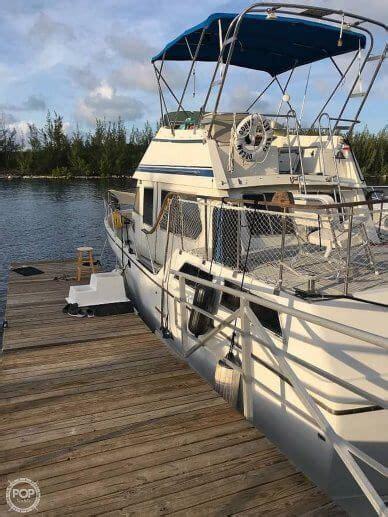 1982 jamestowner 14 x 53. Search Houseboats For Sale In Florida (With images ...