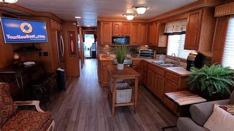 This boat includes four bedrooms with two master suites. 1990 Stardust 16 x 62 Houseboat For Sale on Norris Lake ...