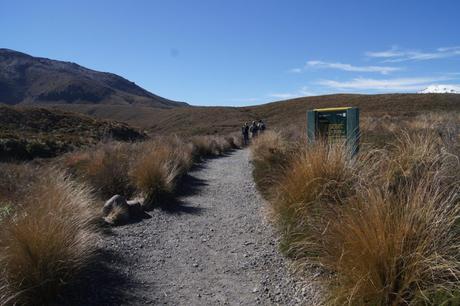 Hiking the Tongariro Crossing in New Zealand4 min read