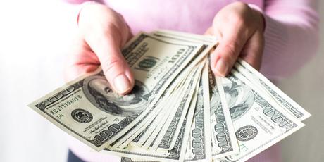 Top 9 Earning Opportunities for Artists and Photographers