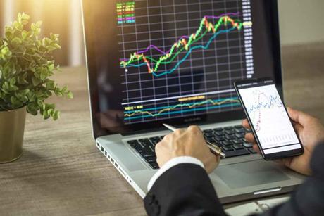 The Beginners Guide to Low-Risk Investing The Beginners Guide to Low-Risk Investing