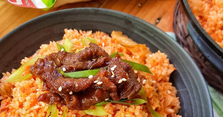 Make Your Next K-Drama Binge-Watch Extra Delicious With This Kimchi Fried Rice Recipe Make Your Next K-Drama Binge-Watch Extra Delicious With This Kimchi Fried Rice Recipe