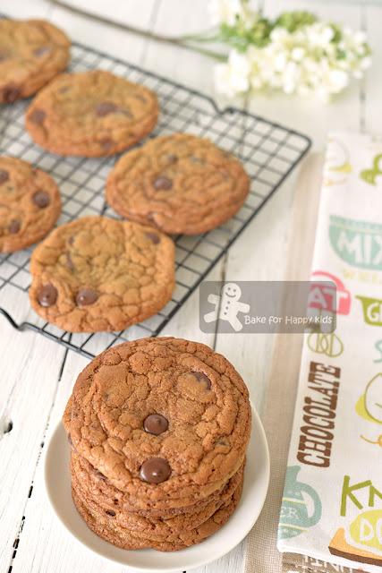 The Worst Chocolate Chip Cookies - Yet HIGHLY RECOMMENDED!!!
