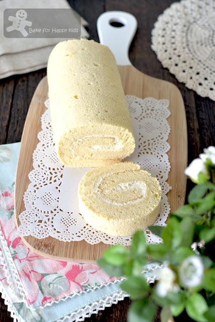 extra thick cottony soft basic Asian Swiss roll