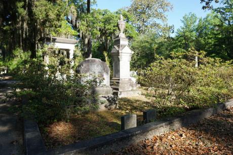 9 Stunning Photos from Bonaventure Cemetery in Savannah