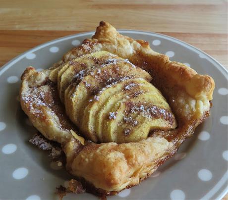 Quick & Easy Apple Tarts