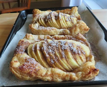 Quick & Easy Apple Tarts