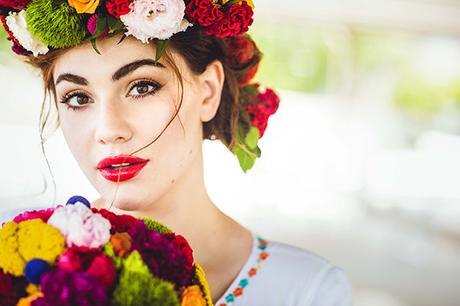 Colorful styled shoot with a modern flair colorful-styled-shoot-with-modern-flair_01