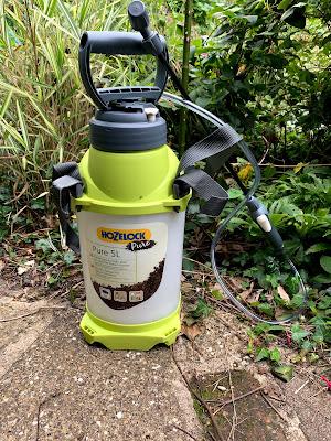 Product Reviews:  Hozelock Pure Sprayer, Insect-O-Cutor Nomad and Spiraclimb plant support.