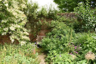 A visit to Serge Hill and The Barn Garden