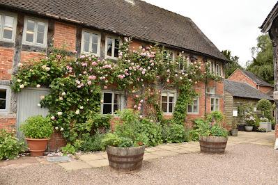 An afternoon at Wollerton Old Hall