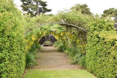 A morning enjoying the gardens at Goldstone Hall Hotel