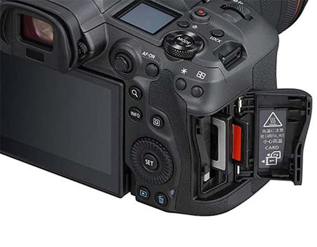 Dual Memory Card Slots in Camera