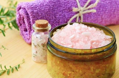 Epsom Salt: Benefits, Uses and Side Effects