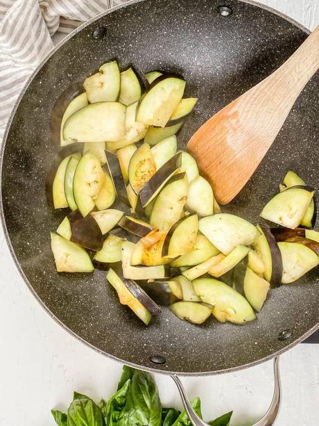 Thai Basil Eggplant Recipe (Vegan Stir Fry)