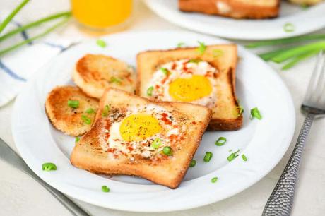 Eggs in a Basket: A Classic Breakfast