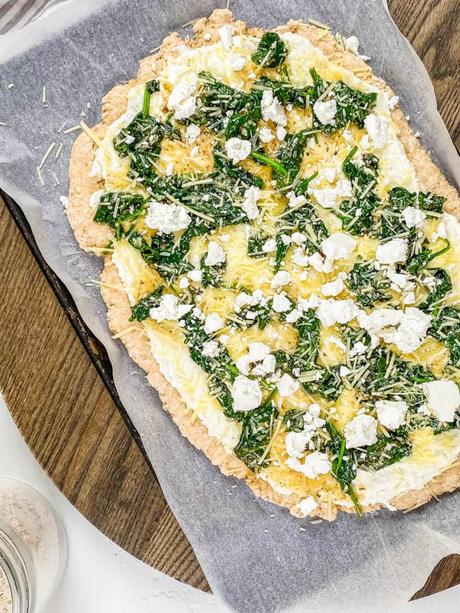 Florentine Pizza (White Spinach Pizza)