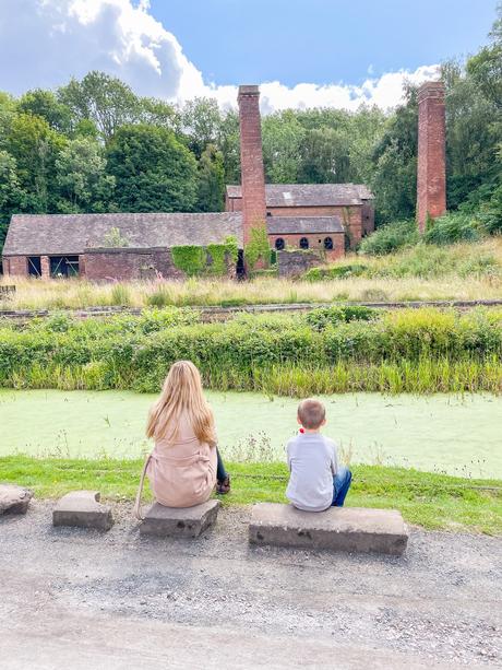 victorian town, ironbridge telford, blists hill,