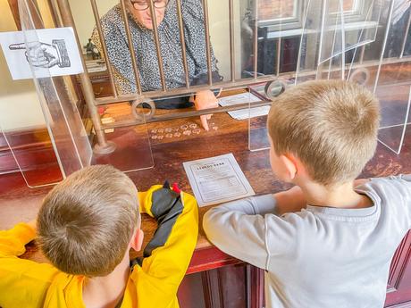 victorian town, ironbridge telford, blists hill,