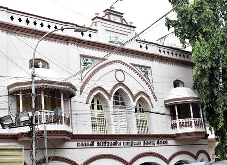 potential  bank frauds ~  experience the power of Internet banking !!