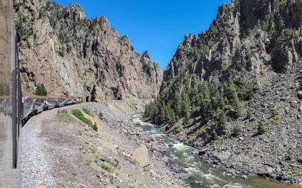 A New Way to Experience the Landscapes of the West – Train Travel