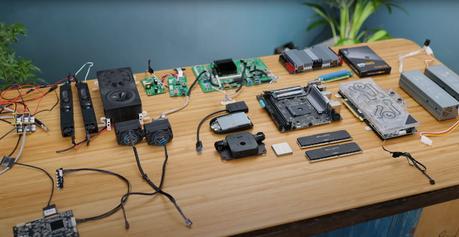 This DIY, Portable All-In-One Has Triple Fold-Out Displays