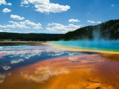 9 Best Hikes in Yellowstone National Park