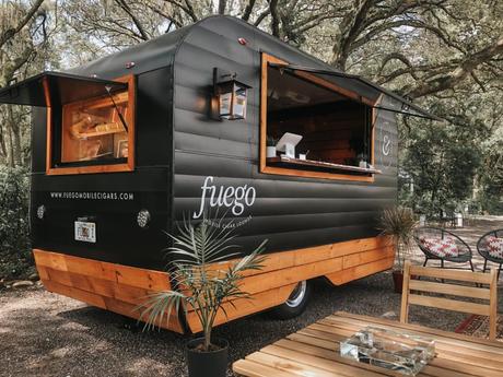 5 INcredible mobile cigar lounges