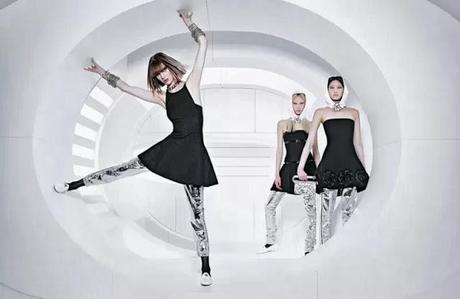 KARL LAGERFELD SHOOTS CHANEL FALL 2013 CAMPAIGN STARRING SOO JOO, CHIHARU OKUNUGI AND ASHLEIGH GOOD