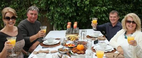 ... a   SoCal   alfresco   fall   brunch ...