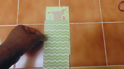 Tutorial Tuesdays - How to make a Capturing Moment Mini Journal? and Competition