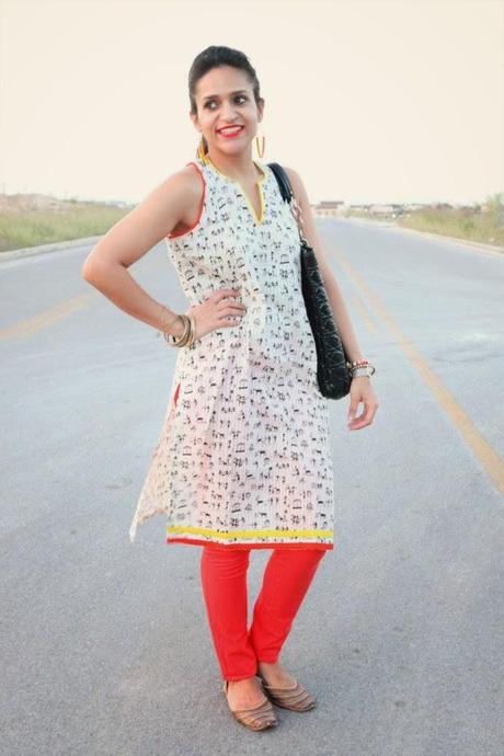 Tunic from India, Lulu's Denims, Jutti from Amritsar (India), Dior Bag, InPink Earrings, Tanvii.com