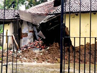 Impact of Phailin cyclone in Ranchi city of India.