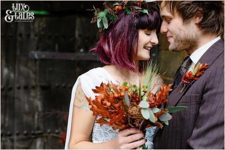 A;ternetive autumn themed wedding with berries and flower corwn 