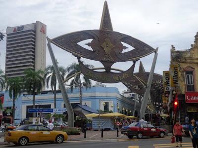 Hopping On & Off: Sightseeing in Kuala Lumpur