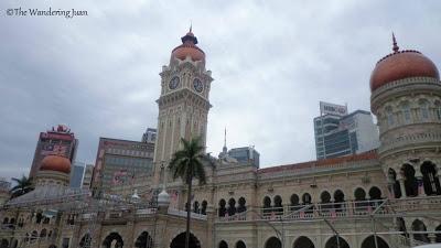 Hopping On & Off: Sightseeing in Kuala Lumpur