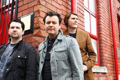 Track Of The Day: Manic Street Preachers - '30 Year War'