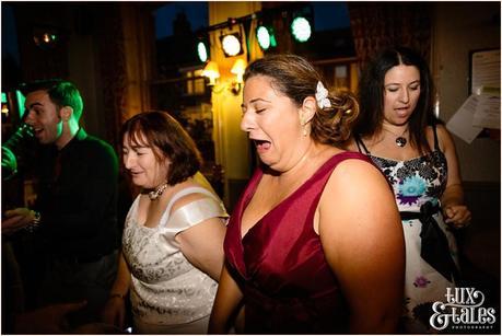 funny wedding party photo