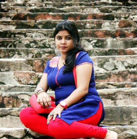 OOTD- Indigo Kurti with Red Churidar