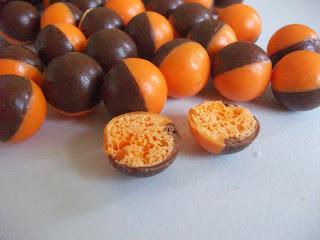 halloween themed bubbly orange flavor chocolates