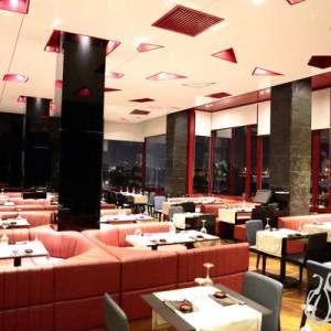 Ichiban_Sushi_Japanese_Blueberry_Square005