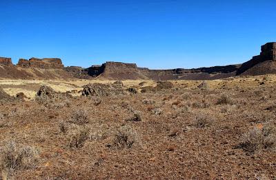 Fun in the Scablands