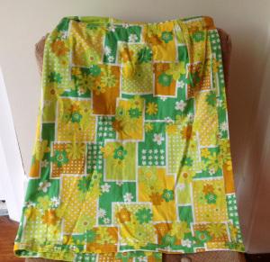 The travelling linen stash retro vintage yellow green gold floral apron linen