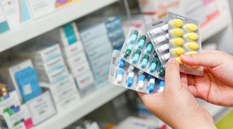 Ciprofloxacin: Side Effects, Uses, Interaction and Precautions