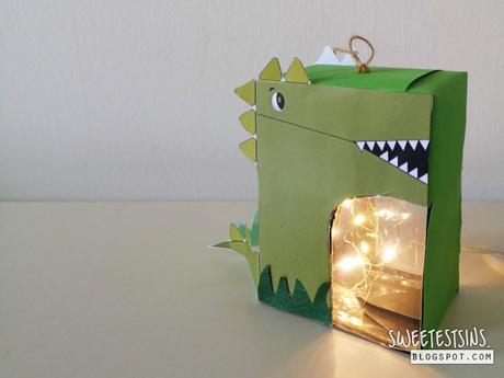 DIY Lantern for Toddler | FREE Printable Dinosaur template 自制恐龙灯笼教学