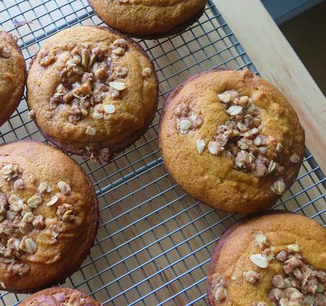 Streusel Topped Pumpkin Muffies