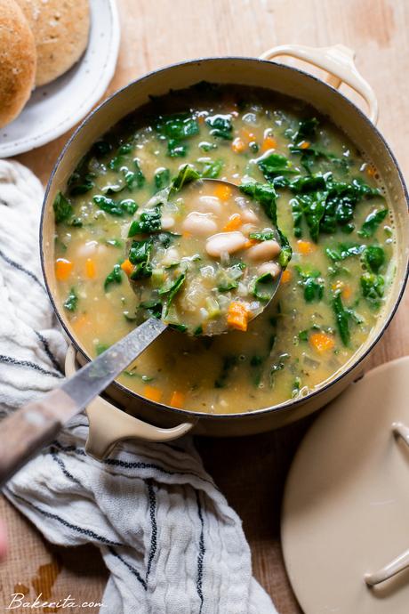 Vegan Kale & White Bean Soup