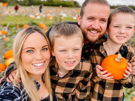 pumpkin picking milton keynes, pumpkin patch bucks, the patch mk, mk pumpkin patch