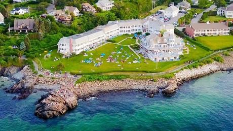 Beachmere Inn aerial photo